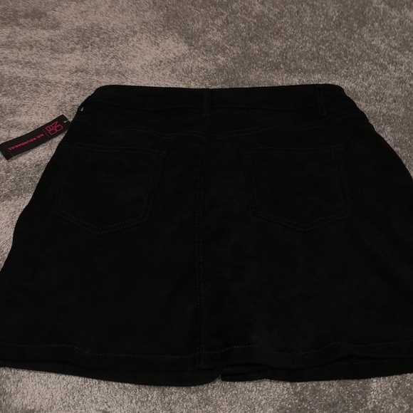 ✨Black high rise denim skirt✨ - Picture 3 of 3